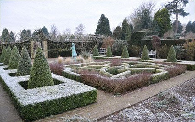 Festive Indian Block Printing Workshop – Thursday 4th December 2025 - 10.30am - 12.45pm - Waterperry Gardens, Waterperry, Oxon OX33 1JZ
